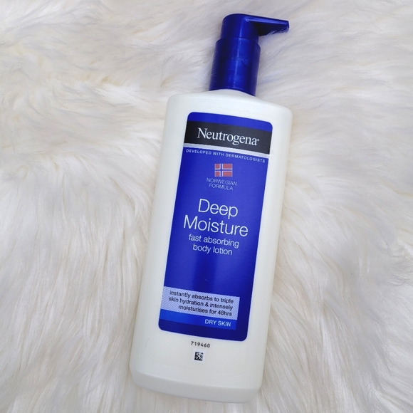 Neutrogena 48H Deep Moisture Fast Absorbing Body Lotion for Dry Skin 400ml - Picture 1 of 5